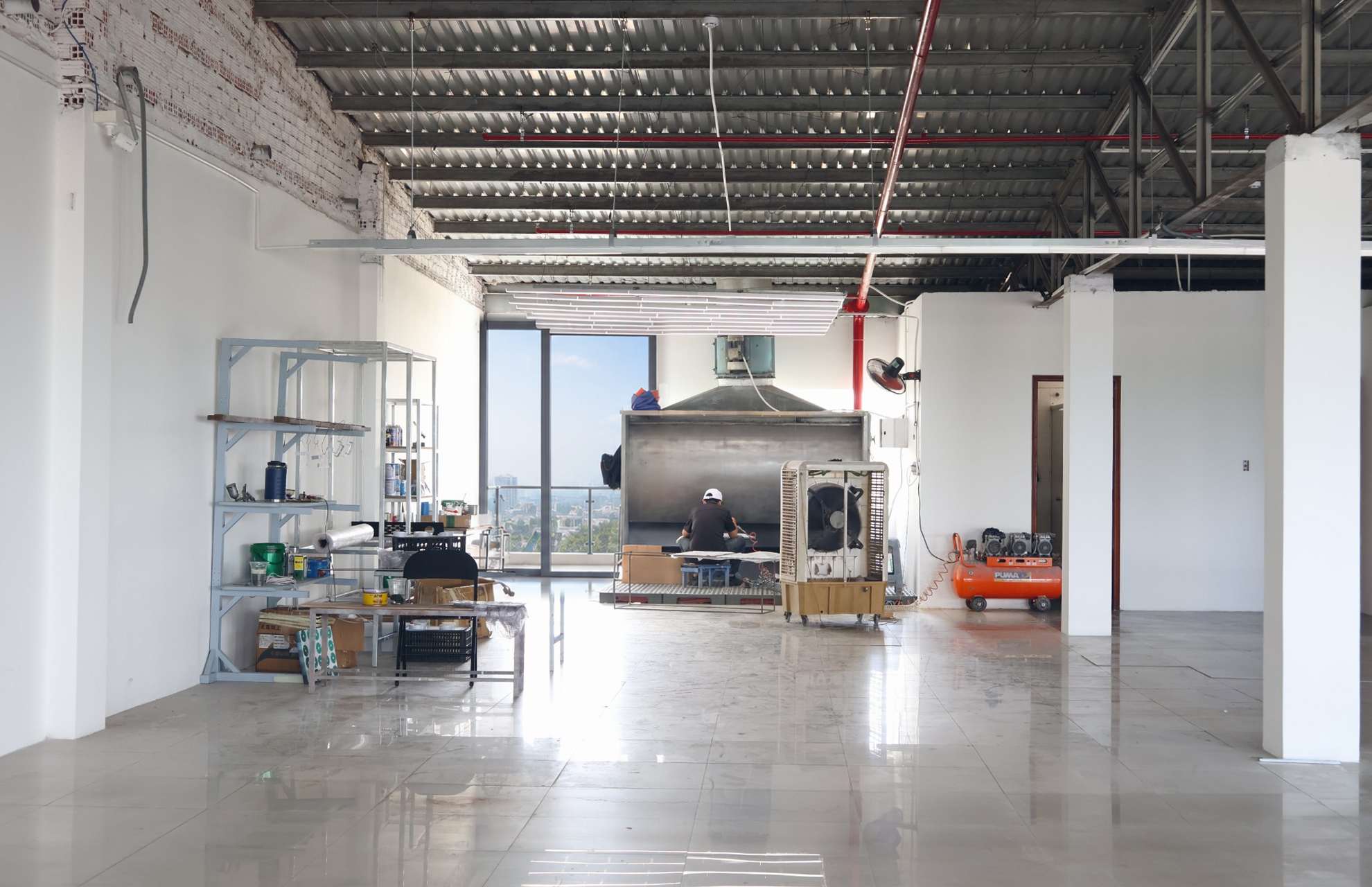 Paint and surface finishing area