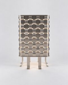 OT lamp by Hilykan – woven stainless-steel table lamp, front view